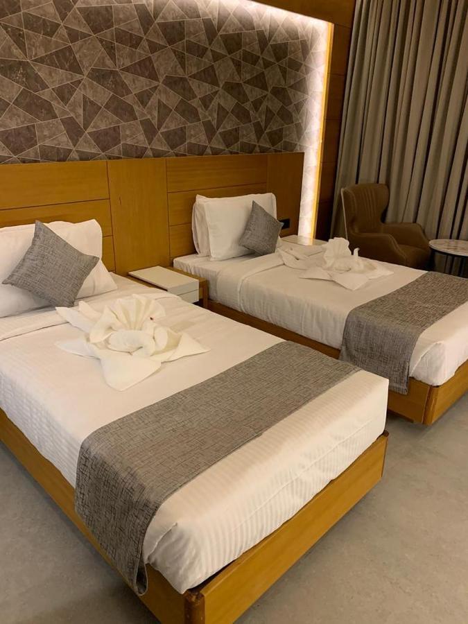 מלון Mothimahal Residency Thrissur מראה חיצוני תמונה
